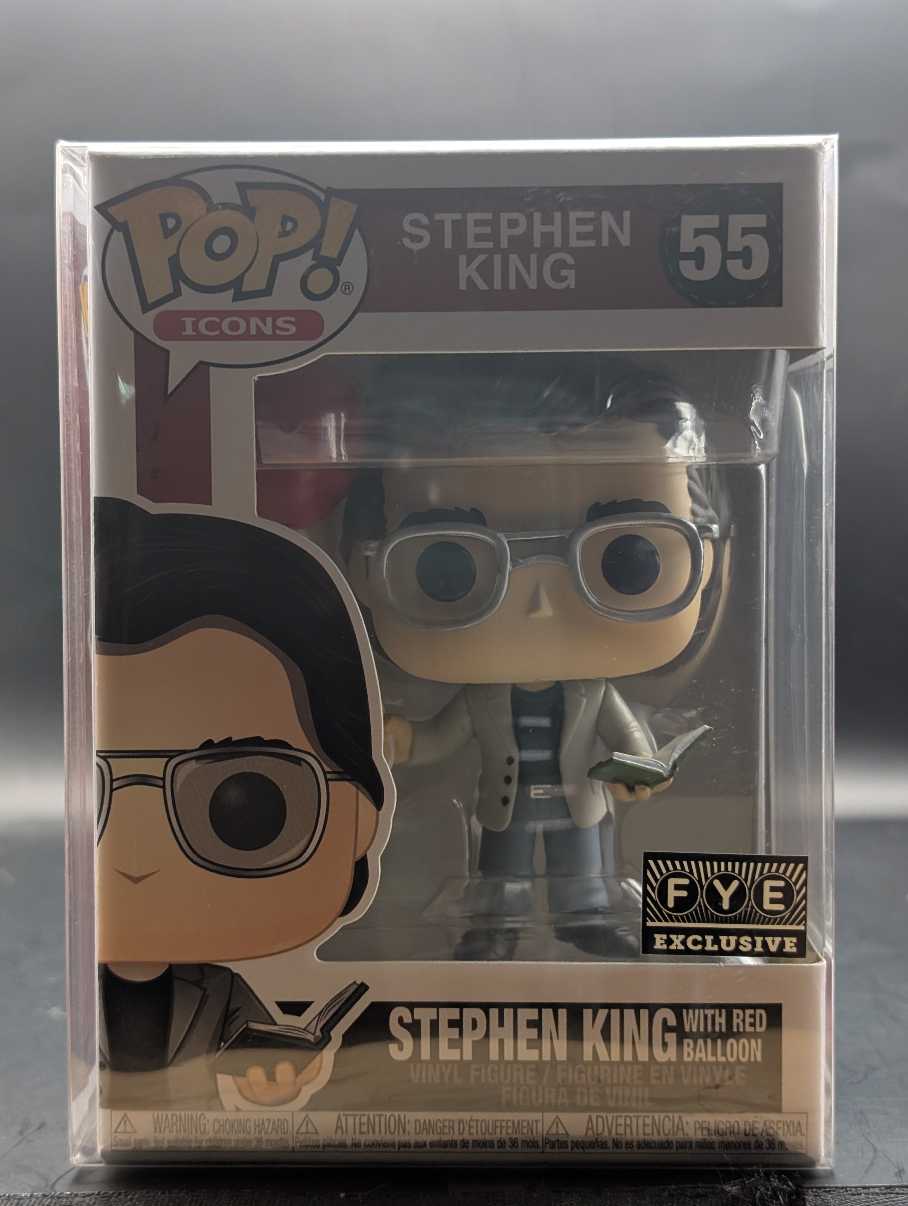 Stephen King With Red Balloon Funko Pop